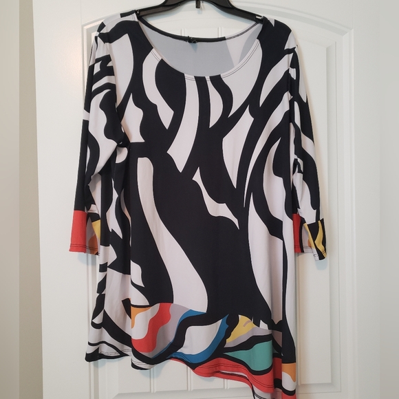 Fasque Studio Tops Fasque Studio Black White Orange Abstract Womens